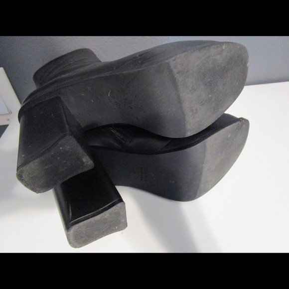 SOLD Zara Boot - Picture 5 of 6